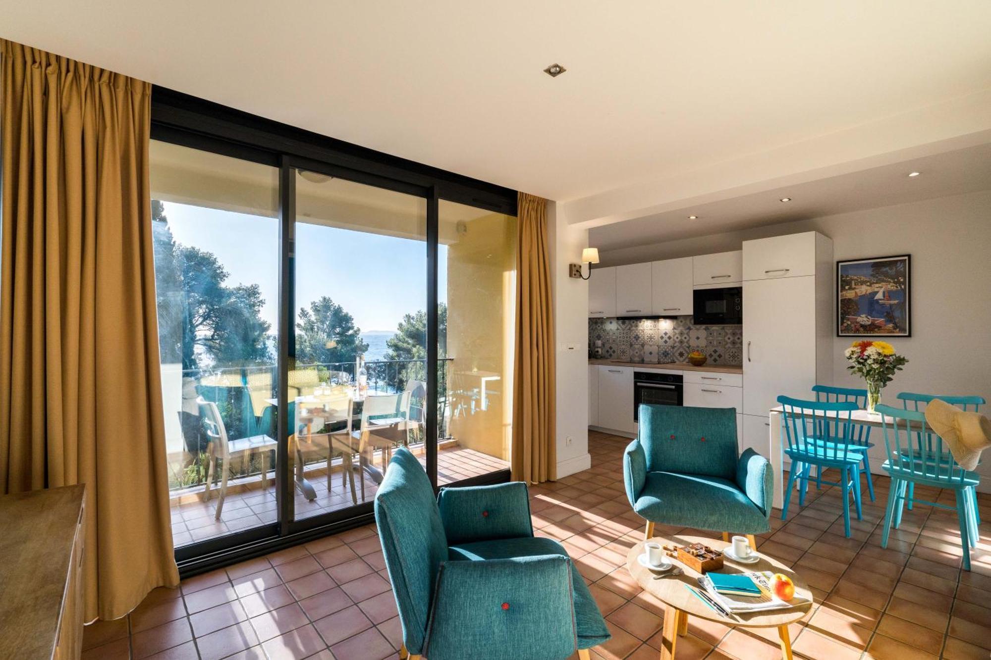 La Residence Du Bailli Le Le Rayol-Canadel-sur-Mer Exteriör bild
